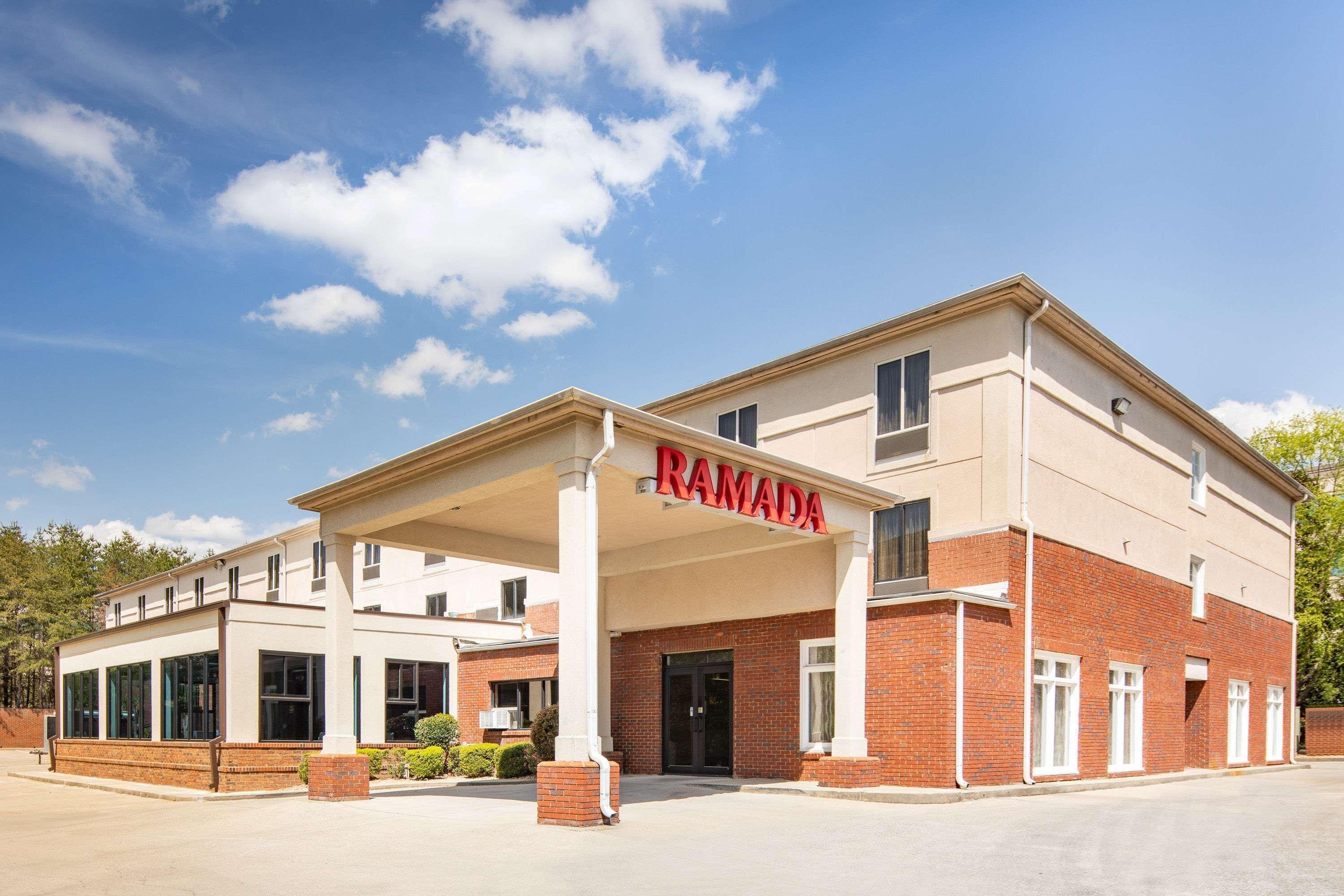 Hotel Ramada By Wyndham Alpharetta Atlanta North Exterior foto